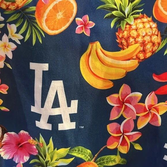 Dodgers Hawaiian shirt blue fruits floral size 3XL - Picture 8 of 8